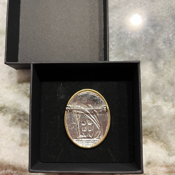 Vintage sailboat brooch - Picture 3 of 3